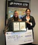 arah Raynor Pipex gives Tracy Ebbrell DWT a cheque for £6000