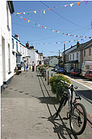 Raised pavement fore Street, Hartland